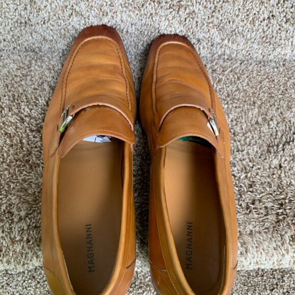 Magnanni Men\'s Tan Leather Loafers Shoes. main image 8